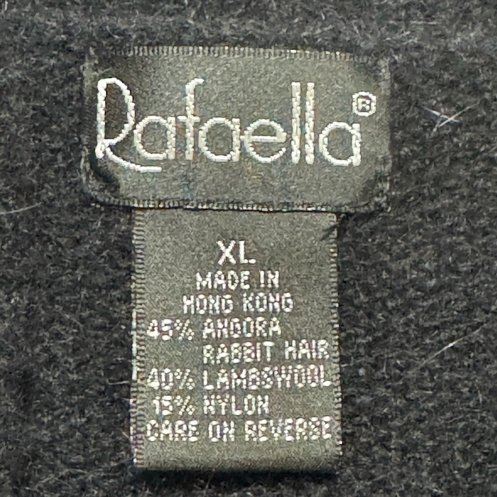 Rafaella Women Xl Black Cozy Angora/Rabbit/Lambs Wool Blend V-Neck Sweater - Picture 3 of 8